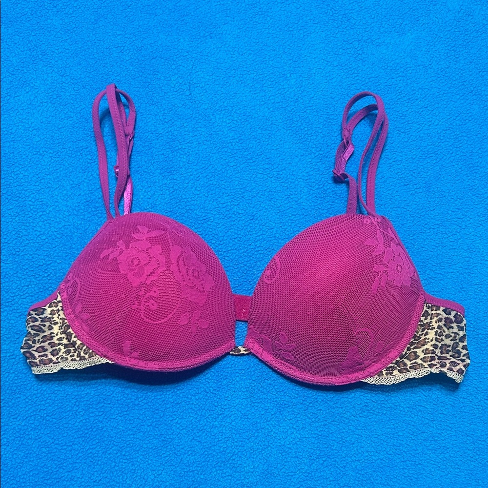 Intimissimi Fuchsia and Leopard Lace Bra